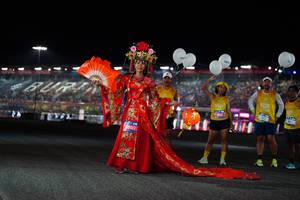 BIB: 8423
                            <button type="button" onclick="openModal(19599545)" class="btn btn-primary btn-sm float-right btn-popup" data-toggle="modal" data-target=".modal-high-quality">
                        <i class="fas fa-shopping-cart"></i> Add to Cart
                    </button>
                                            <button type="button" onclick="isThisMe(19599545, true)" class="btn btn-success btn-sm float-right btn-popup btn-isme hidden" data-toggle="tooltip" data-placement="bottom" title="นี่คือรูปของคุณใช่ไหม คลิกที่นี่เพื่อเอาเข้าอัลบั้ม">
                        <i class="fas fa-plus"></i> Add to album
                    </button>
                    <button type="button" onclick="isThisMe(19599545, false)" class="btn btn-warning btn-sm float-right btn-popup btn-isnotme hidden">
                        <i class="fas fa-ban"></i> Remove from album
                    </button>